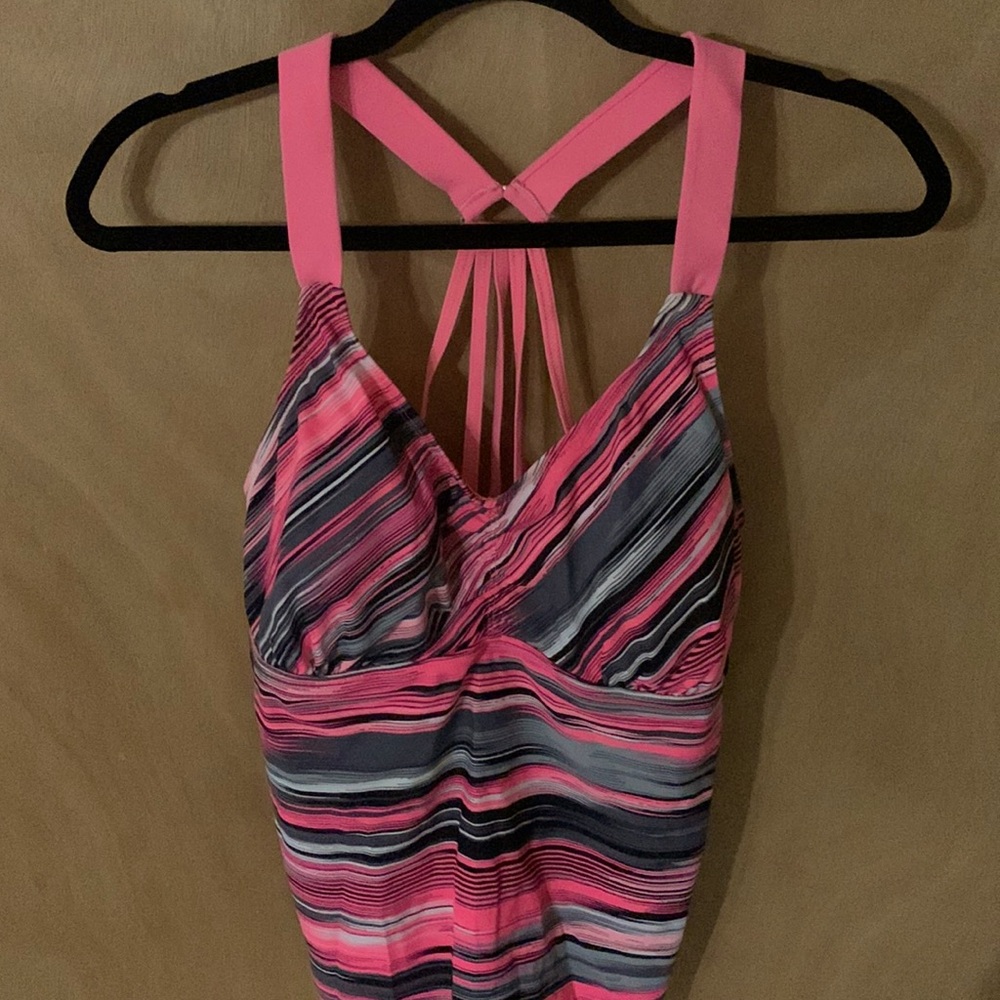 Pink and gray multi back strap swim tank